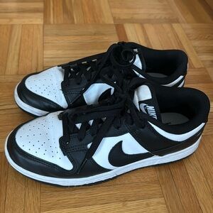 Black and white dunks
